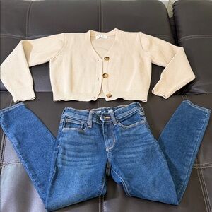 SHEIN Beige Cropped Cardigan with Blue Jeans from Old Navy